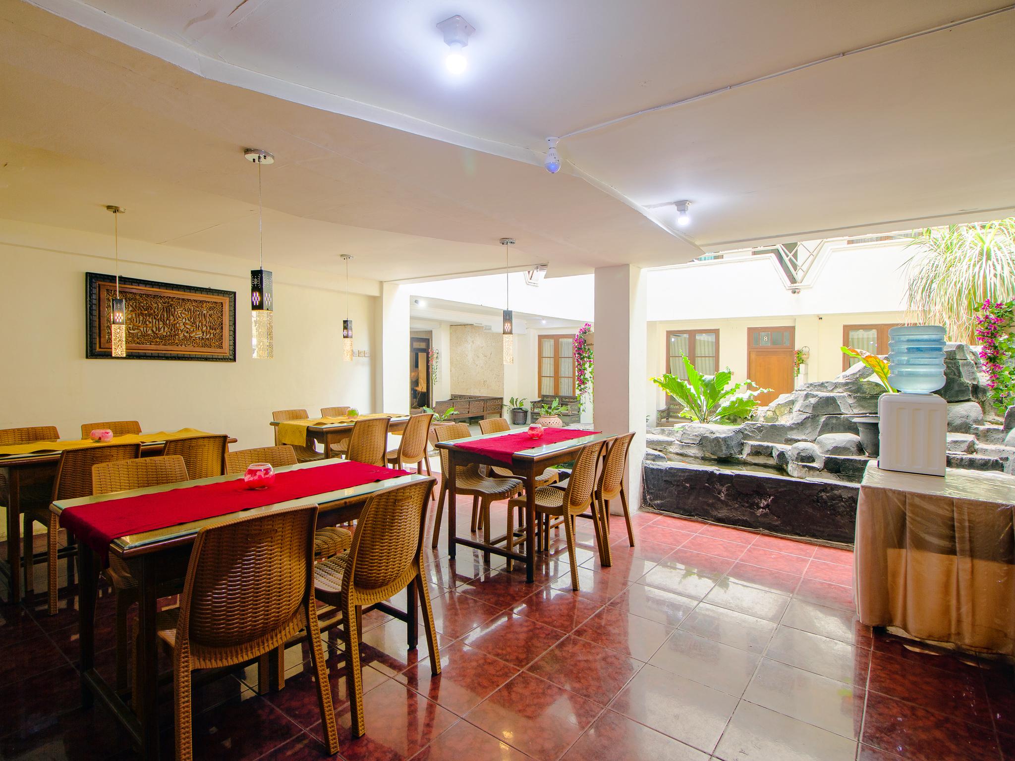 Oyo 1683 Musafira Syariah Hotel Yogyakarta