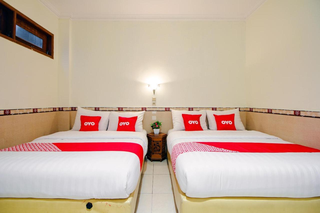 Oyo 1683 Musafira Syariah Hotel 2*